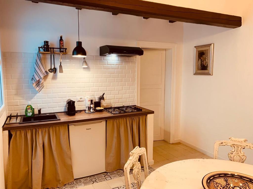 Il Rifugio Di Bacco Apartment Трапани Екстериор снимка