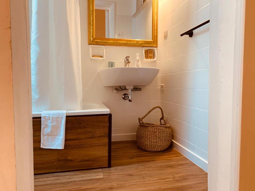 Il Rifugio Di Bacco Apartment Трапани Екстериор снимка